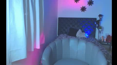 Snapshot of giannaroberts chatting on 11-01-25, 12:18 Giana Roberts online show from 11-01-25, 12:18