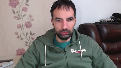 Gianni online show from 11-19-25, 11:21