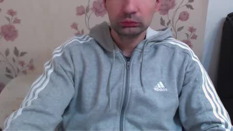 Gianni online show from 02-18-26, 01:40