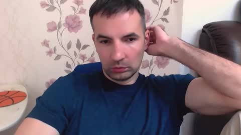 Gianni online show from 05-12-26, 08:55