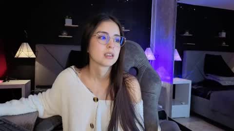 Gia online show from 10-17-25, 12:30