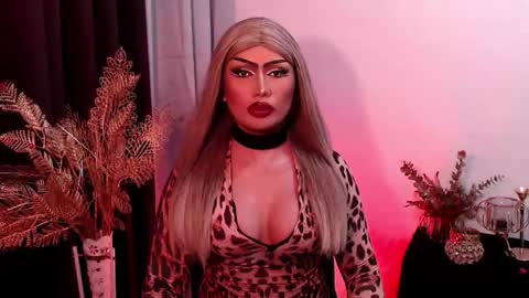 Gia X online show from 01-07-26, 07:22