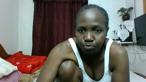 Snapshot of gift2030 chatting on 09-17-25, 11:12 gift2030 online show from 09-17-25, 11:12