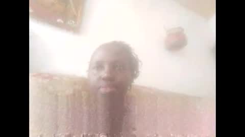 Snapshot of gift2030 chatting on 10-27-25, 08:18 gift2030 online show from 10-27-25, 08:18