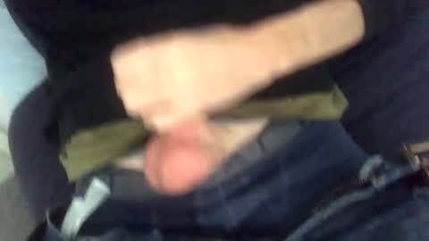 Snapshot of gifted2472 chatting on 11-04-25, 02:27 gifted2472 online show from 11-04-25, 02:27