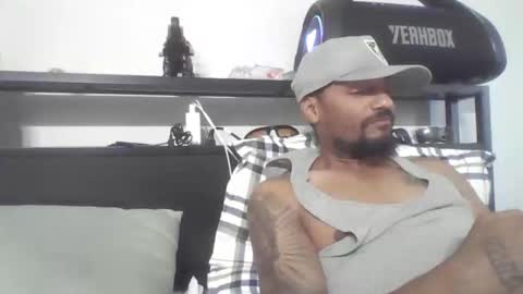 Gifted online show from 11-23-25, 03:45