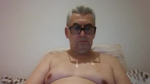 gigi1970 online show from 12-02-24, 06:32