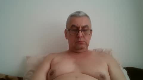 gigi1970 online show from 03-19-26, 01:15