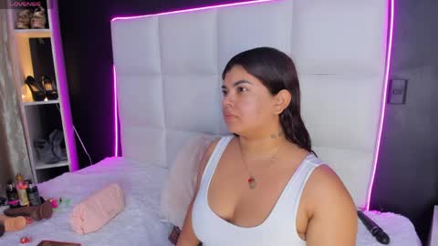 Gigi  online show from 04-27-26, 12:47