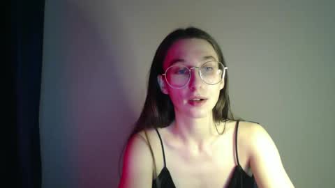 Gigi online show from 12-18-24, 05:00