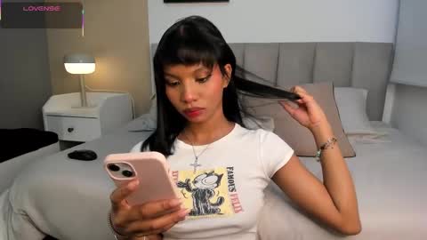 GIGI online show from 09-10-25, 04:45