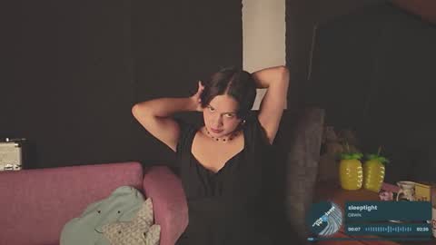 Gigi independet model P online show from 10-11-25, 06:01