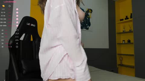 gigihadd online show from 12-04-24, 10:57