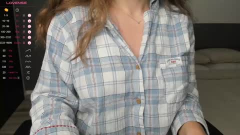 gigihadd online show from 12-22-24, 05:42