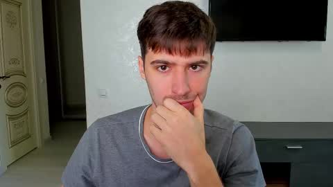 gilbertogonzales online show from 03-01-25, 06:13