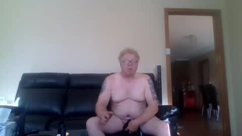 gimmmieoooo online show from 03-05-26, 07:04