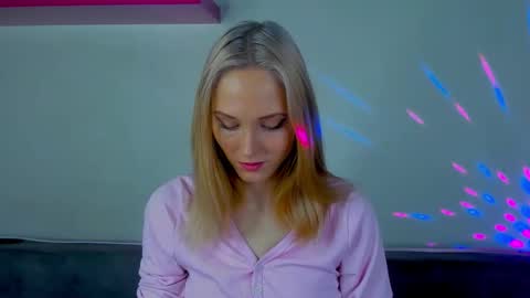 Gina online show from 12-21-25, 10:55