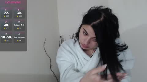 Snapshot of gina_lvs_cum chatting on 12-06-24, 06:59 Gyna online show from 12-06-24, 06:59
