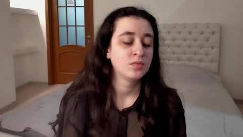 Kate online show from 01-26-25, 09:29