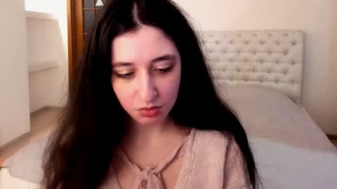 Kate online show from 02-11-25, 11:54