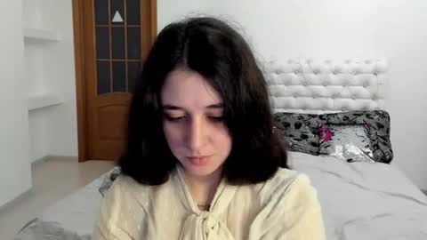 Kate online show from 10-22-25, 08:14