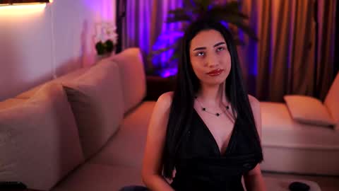 Gina online show from 02-22-25, 07:47