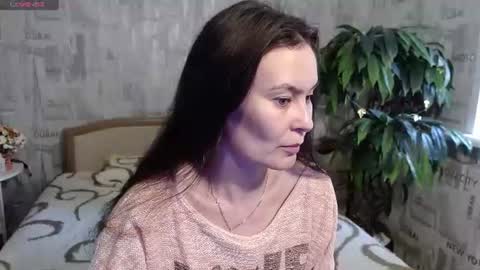 ginaxsoulah   online show from 06-22-26, 11:18