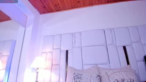 Ginebra Ness online show from 02-14-25, 08:42