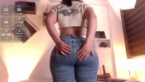 Snapshot of ginebrass chatting on 06-17-26, 01:01 Ginebra online show from 06-17-26, 01:01