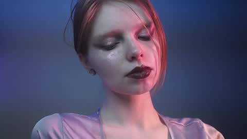 Snapshot of ginger_hugs chatting on 11-27-25, 10:12 im expecting 350 thumbs up on my altar online show from 11-27-25, 10:12