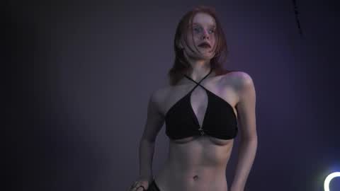        im expecting 350 thumbs up on my altar   online show from 02-05-26, 10:14