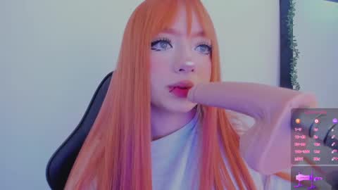 Snapshot of ginger_raize chatting on 05-15-26, 05:58 Kloe online show from 05-15-26, 05:58