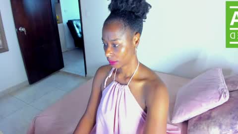 Snapshot of ginger_smil chatting on 05-20-26, 12:33 Diana online show from 05-20-26, 12:33
