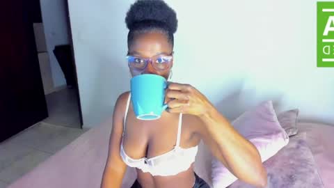 Snapshot of ginger_smil chatting on 05-23-26, 08:51 Diana online show from 05-23-26, 08:51