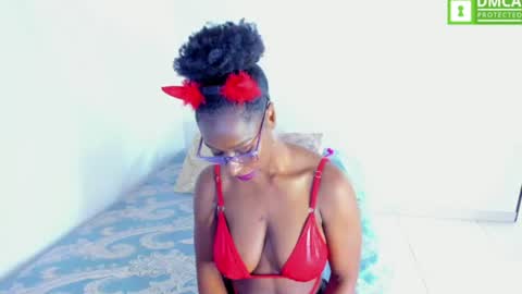 Snapshot of ginger_smil chatting on 07-28-26, 12:48 Diana online show from 07-28-26, 12:48