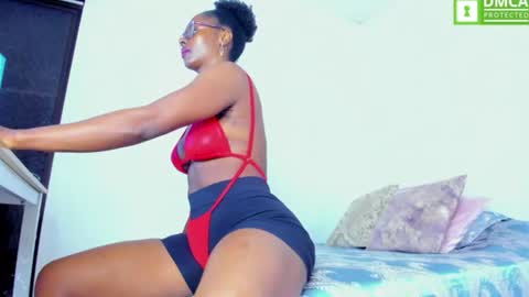 Snapshot of ginger_smil chatting on 07-28-26, 02:13 Diana online show from 07-28-26, 02:13