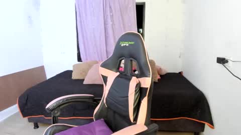 Ginger online show from 02-16-25, 12:41