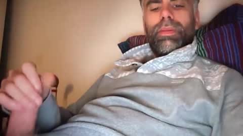 Alex online show from 04-01-26, 06:16