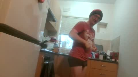 Snapshot of gingerbreaddan chatting on 11-16-25, 08:09 GingerbreadDan online show from 11-16-25, 08:09