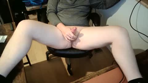 gingermooncum online show from 04-29-26, 03:43