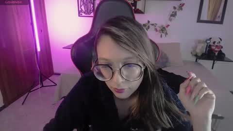 ginny11_ online show from 03-17-26, 12:30