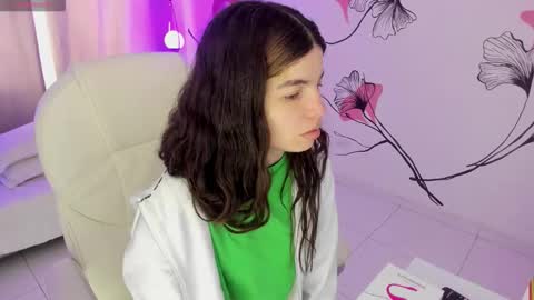 Kendall online show from 01-18-26, 01:04