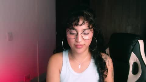 giny_bean online show from 06-01-26, 04:14