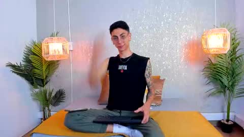 Gio Carangi online show from 02-04-26, 03:01