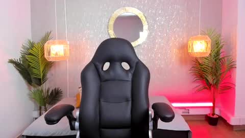 Gio Carangi online show from 04-08-26, 03:06