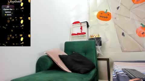 gio_lorenz online show from 10-23-25, 11:53