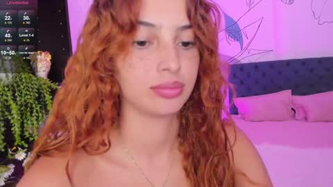 Snapshot of gio_palacios chatting on 02-15-25, 03:28 Gio online show from 02-15-25, 03:28