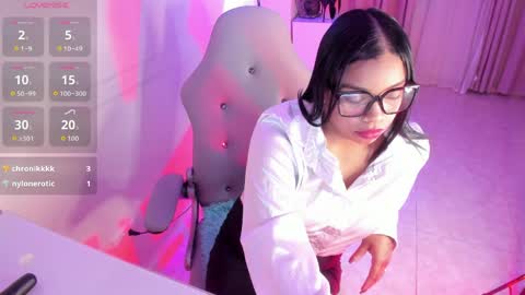 Snapshot of giorgina_mtz chatting on 04-07-26, 07:36 Georgina Martinez online show from 04-07-26, 07:36