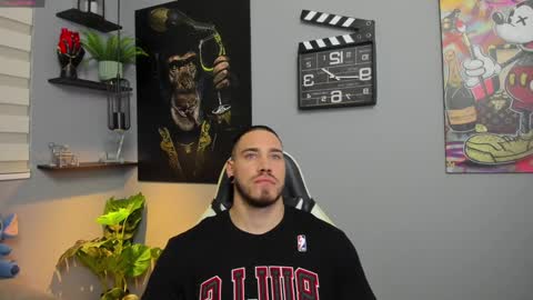 Giorgio leone online show from 01-03-25, 03:49