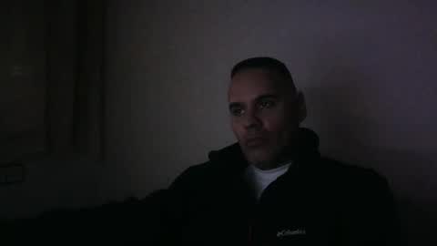 Snapshot of gioshadow chatting on 01-01-25, 01:37 gioshadow online show from 01-01-25, 01:37